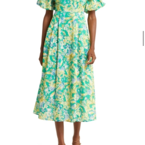 MELLODAY Dresses & Skirts - MELLODAY Floral Puff Sleeve MIDI dress
